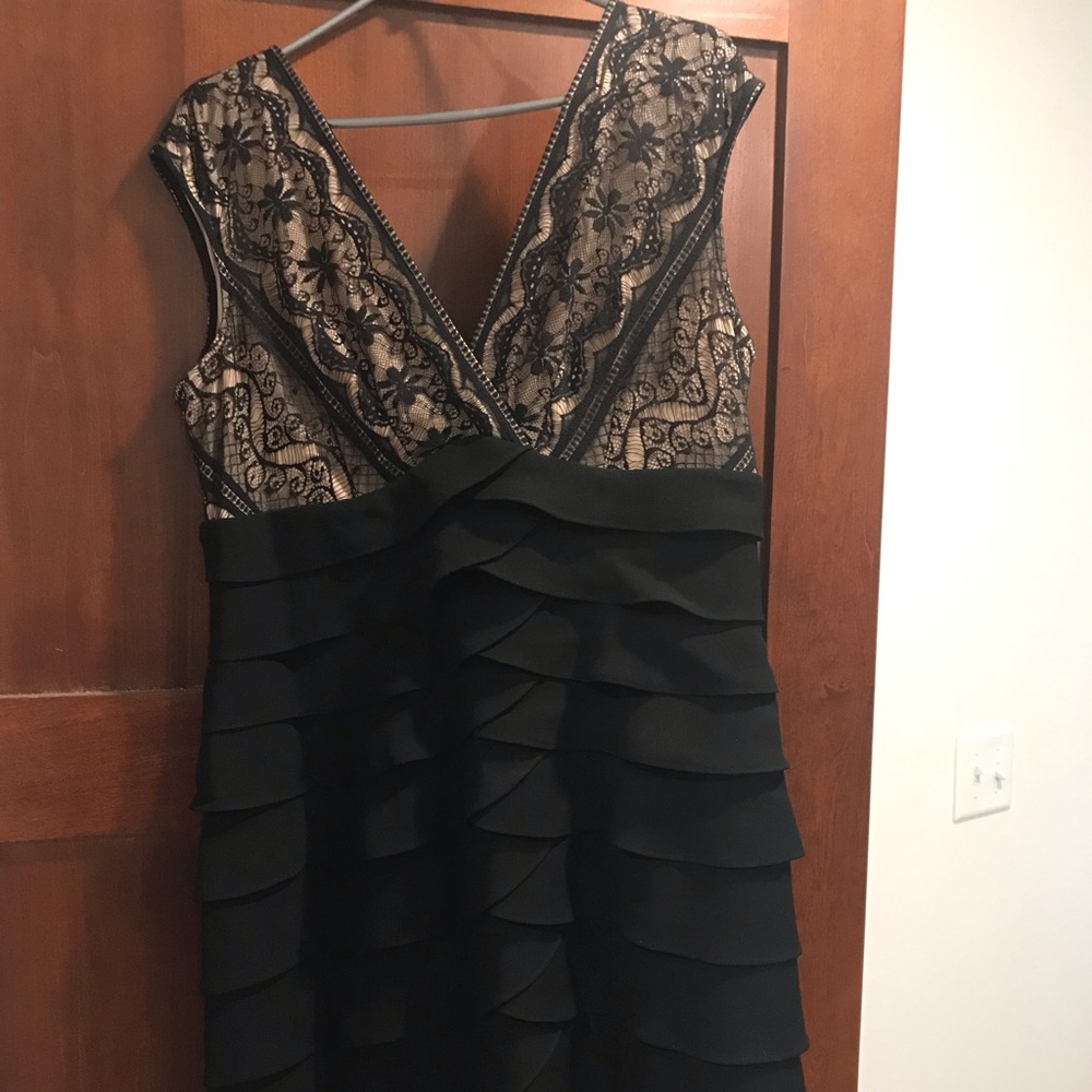 Jessica Howard Black Dress size 16